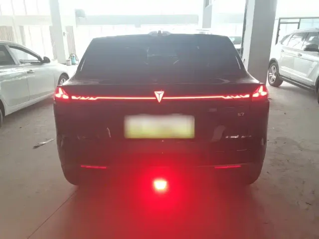 Deepal S07 — Фото автомобиля 5