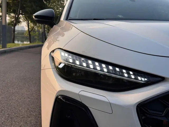 Audi A5L — Фото автомобиля 15