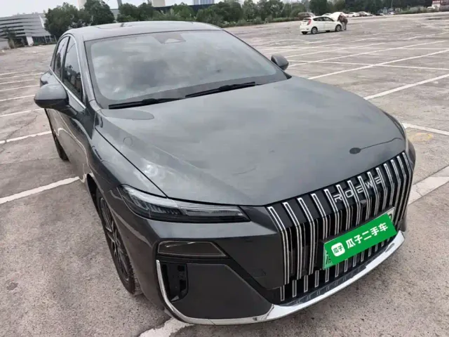 Roewe M7 DMH — Фото автомобиля 3