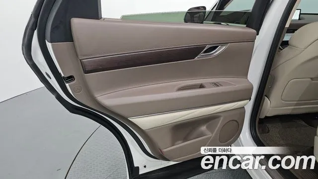 Genesis GV80 2.5T Бензин AWD — Фото автомобиля 24
