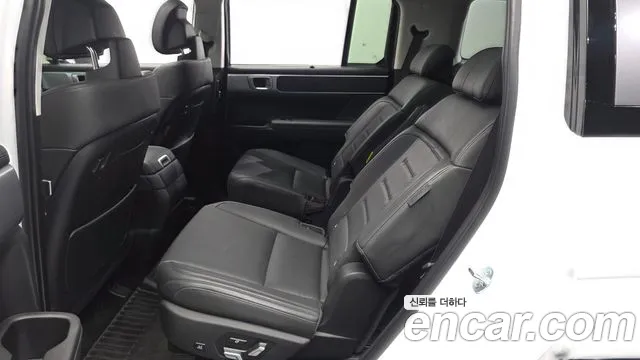 Hyundai Santafe — Фото автомобиля 21