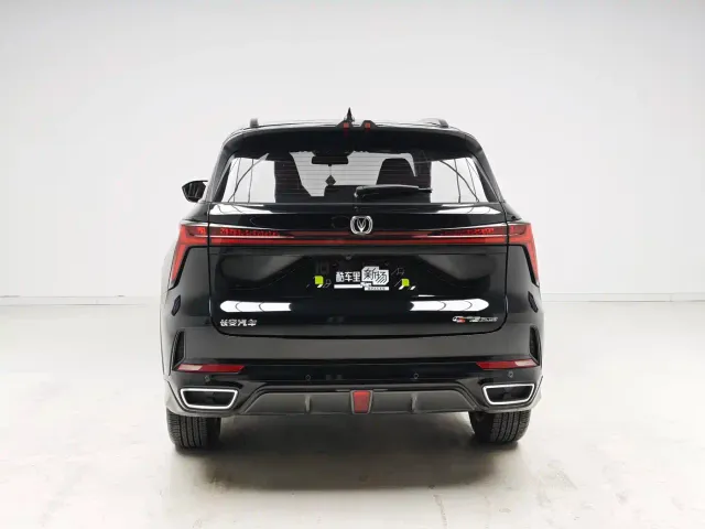 Changan CS75 Plus — Фото автомобиля 5