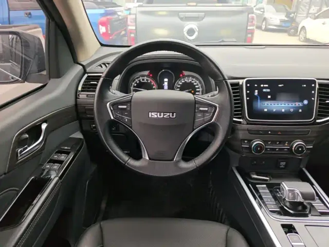 Isuzu Lingtuo — Фото автомобиля 10