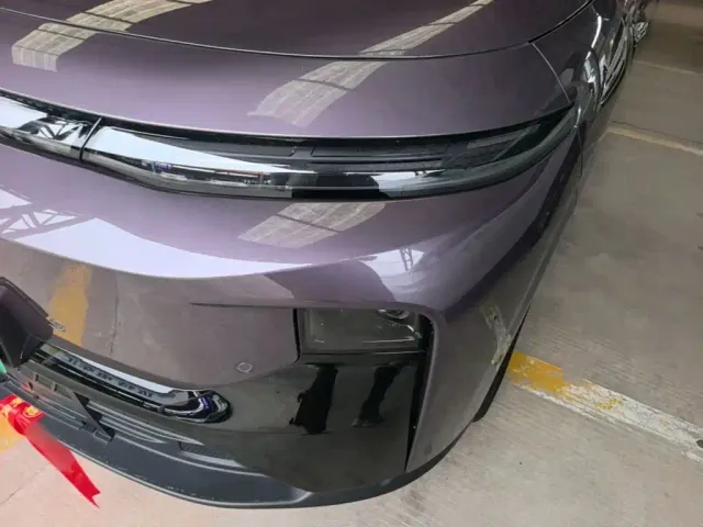 Leapmotor B10 — Фото автомобиля 23