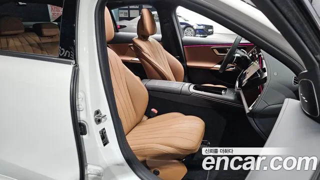 Mercedes-Benz E-Class E-класс W214 — Фото автомобиля 9