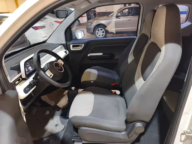 Wuling Hongguang Mini EV — Фото автомобиля 14