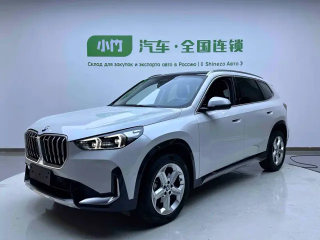 Фотография автомобиля — BMW X1