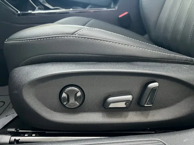 Volkswagen Passat — Фото автомобиля 11