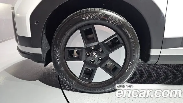 Hyundai Santa Fe MX5 — Фото автомобиля 5