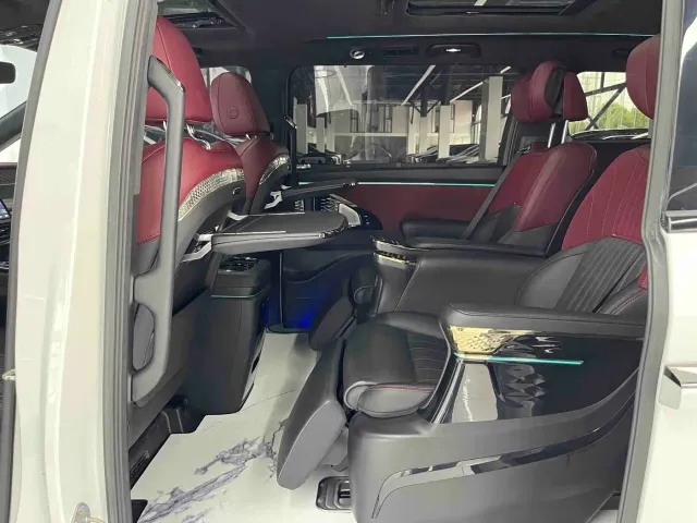 GAC Trumpchi M8 — Фото автомобиля 11