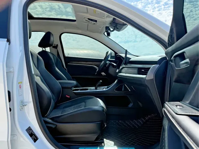 Haval H6 — Фото автомобиля 16