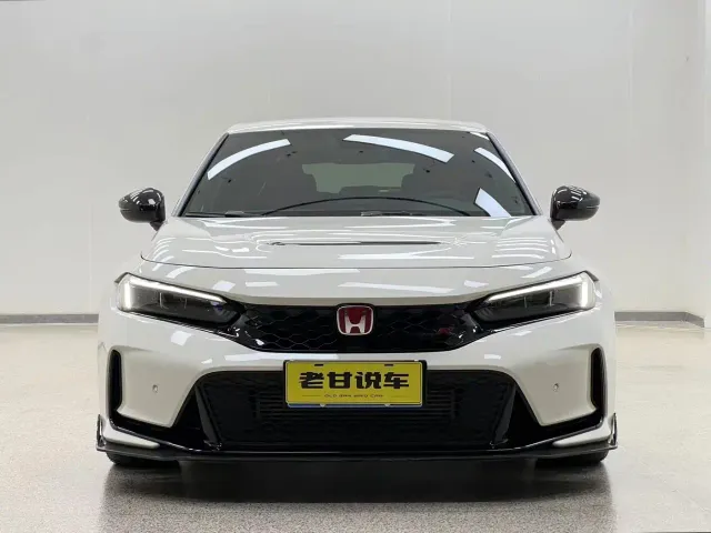 Honda Civic — Фото автомобиля 2