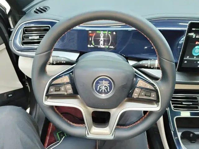 BYD Qin PLUS — Фото автомобиля 10
