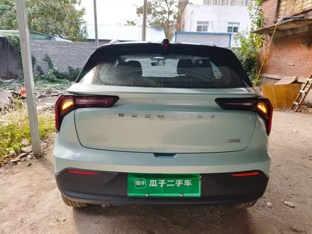 Geely Geometry E Firefly — Фото автомобиля 5