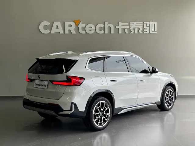 BMW X1 — Фото автомобиля 4