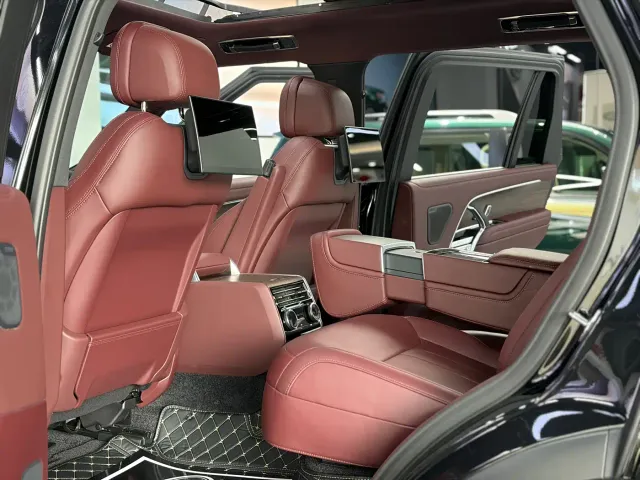 Land Rover Range Rover — Фото автомобиля 11