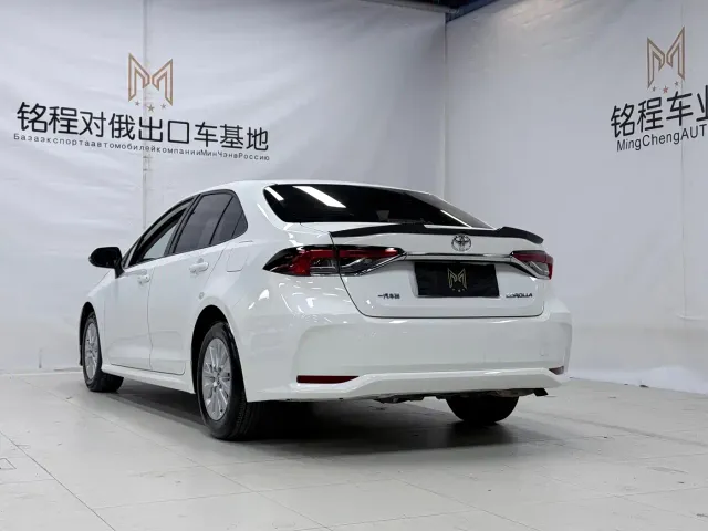 Toyota Corolla — Фото автомобиля 6
