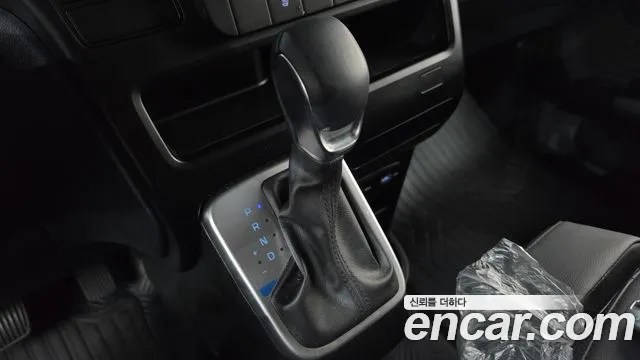 Hyundai Staria Staria Карго 3 места — Фото автомобиля 9