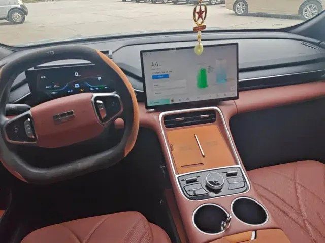 Geely Galaxy L6 — Фото автомобиля 13