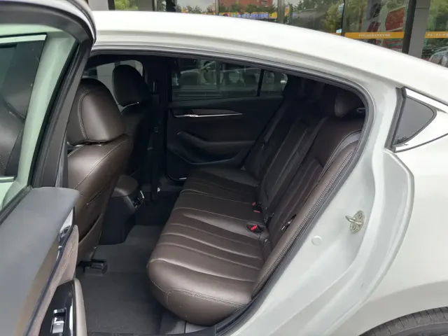 Mazda Atenza 2021 Model 2.5L Blue Sky Premium Edition — Фото автомобиля 16