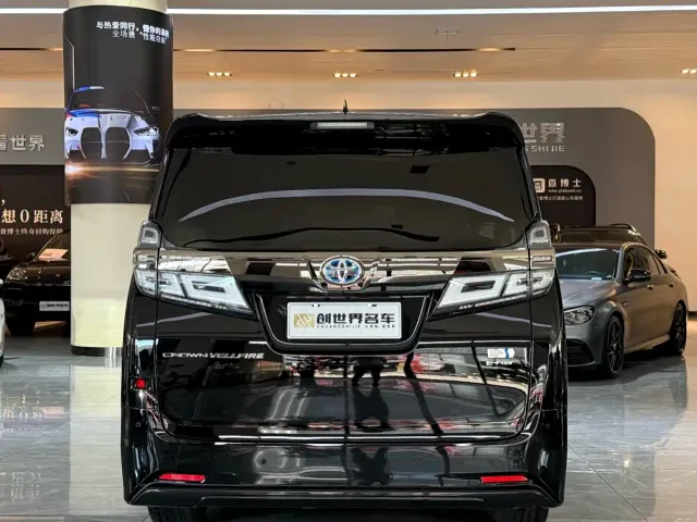 Toyota Vellfire — Фото автомобиля 19