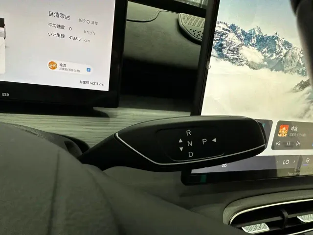 Chery Fengyun T8 — Фото автомобиля 17