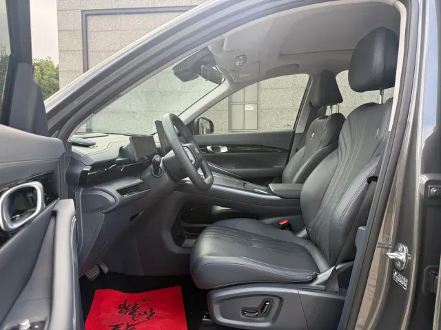 Geely Galaxy E5 — Фото автомобиля 4