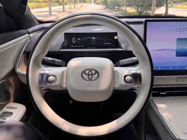 Toyota BoZhi 3X — Фото автомобиля 16