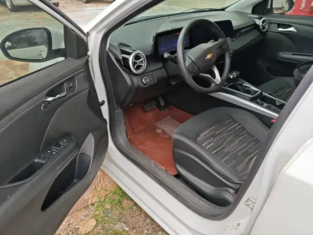 Chevrolet Monza — Фото автомобиля 15