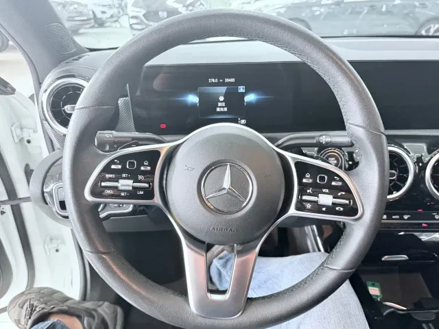 Mercedes-Benz A-Class — Фото автомобиля 6
