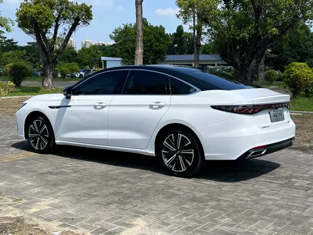 Chery Arrizo 8 PRO — Фото автомобиля 4