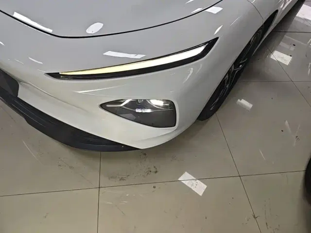 Roewe D7 — Фото автомобиля 23