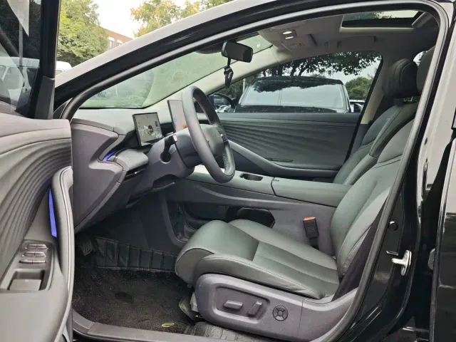 Nissan N6 — Фото автомобиля 4