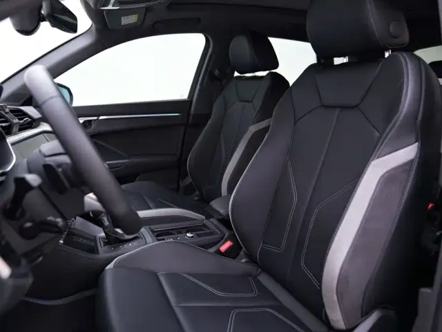 Audi Q3 — Фото автомобиля 6