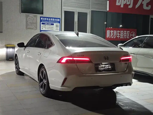 Honda Inspire — Фото автомобиля 7