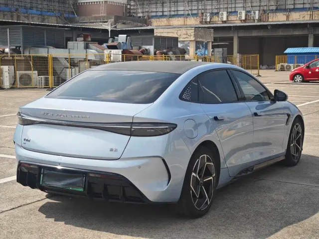 BYD Seal — Фото автомобиля 7