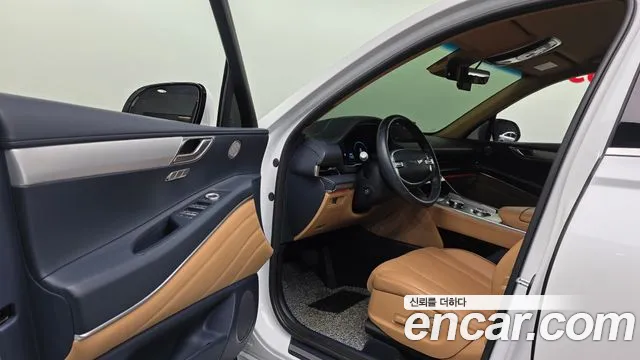 Genesis GV80 — Фото автомобиля 15