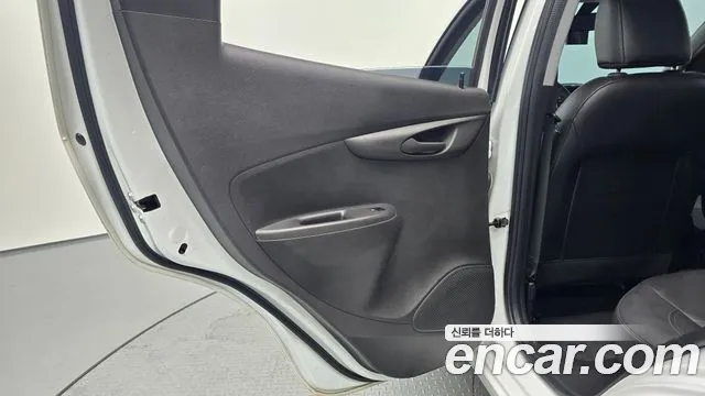 Chevrolet Spark — Фото автомобиля 14