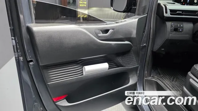 Hyundai Staria — Фото автомобиля 14
