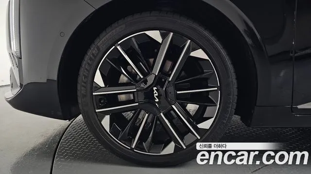 Kia K8 Signature — Фото автомобиля 5