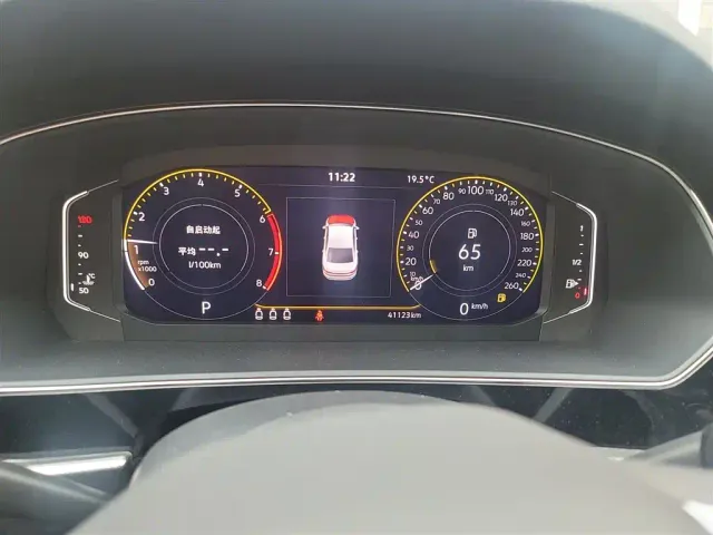 Volkswagen Passat — Фото автомобиля 11
