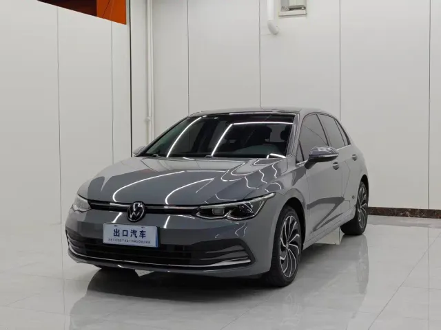 Фотография автомобиля — Volkswagen Golf
