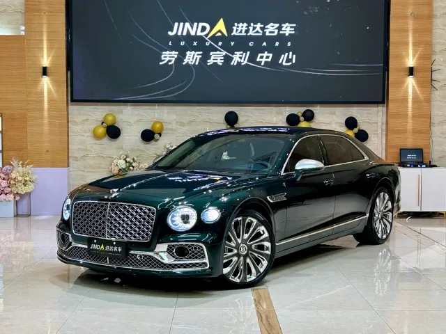 Фотография автомобиля — Bentley Flying Spur