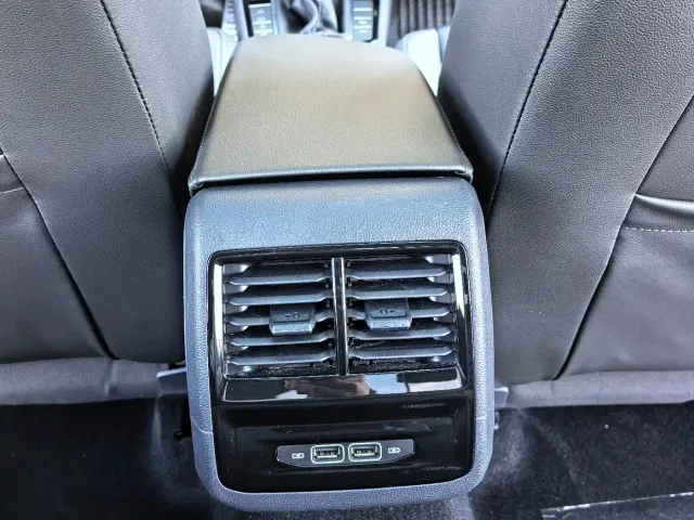 Volkswagen Sagitar — Фото автомобиля 18