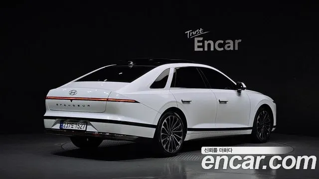 Hyundai Grandeur GN7 — Фото автомобиля 2