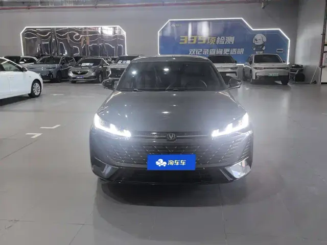 Changan Eado — Фото автомобиля 2