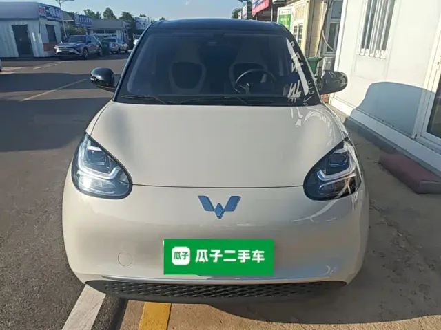 Wuling Bingo — Фото автомобиля 2