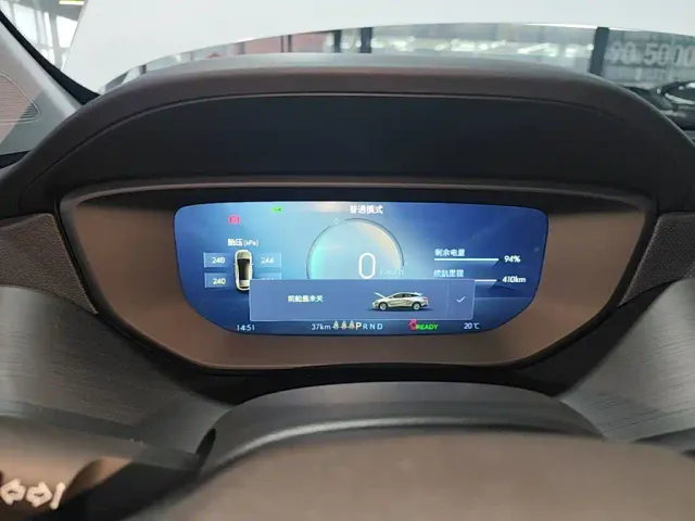 Buick Velite 6 — Фото автомобиля 11