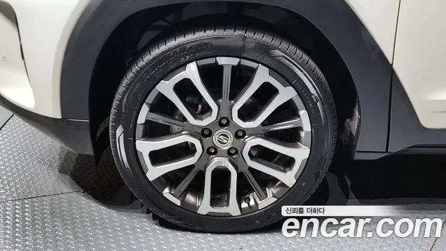 KG_Mobility_Ssangyong Torres Torres Бензин 1.5 2WD — Фото автомобиля 5