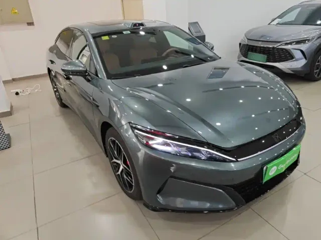 BYD Han L — Фото автомобиля 3